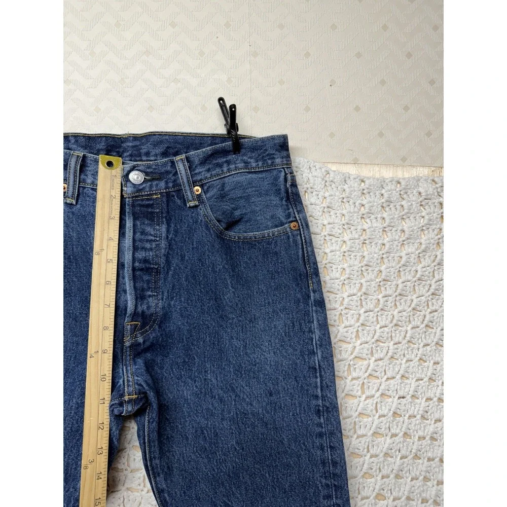 Levis 501 Mens Jeans Size 32x32 Blue Denim Button Fly Straight 100%Cotton
